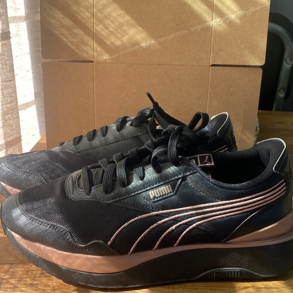 Puma Women’s Black and Rose Gold Sneakers